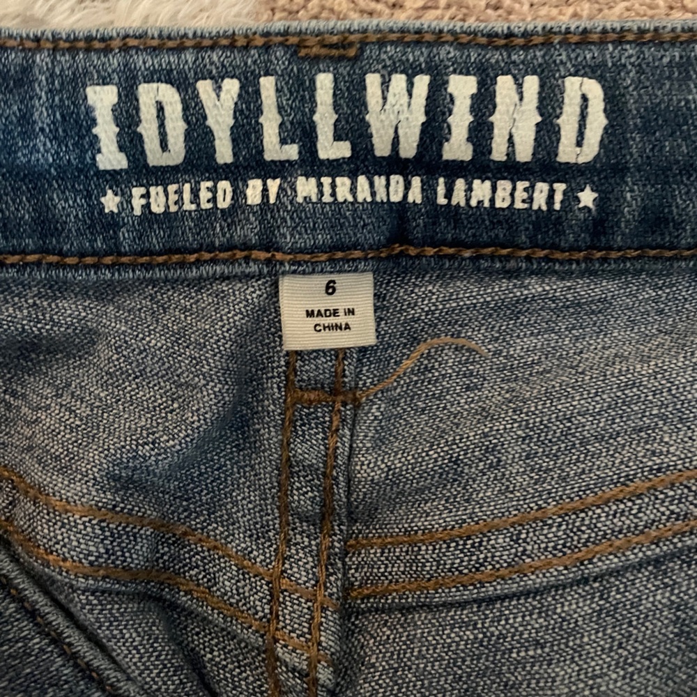 Idyllwind Women's Blue Jeans - Picture 3 of 4